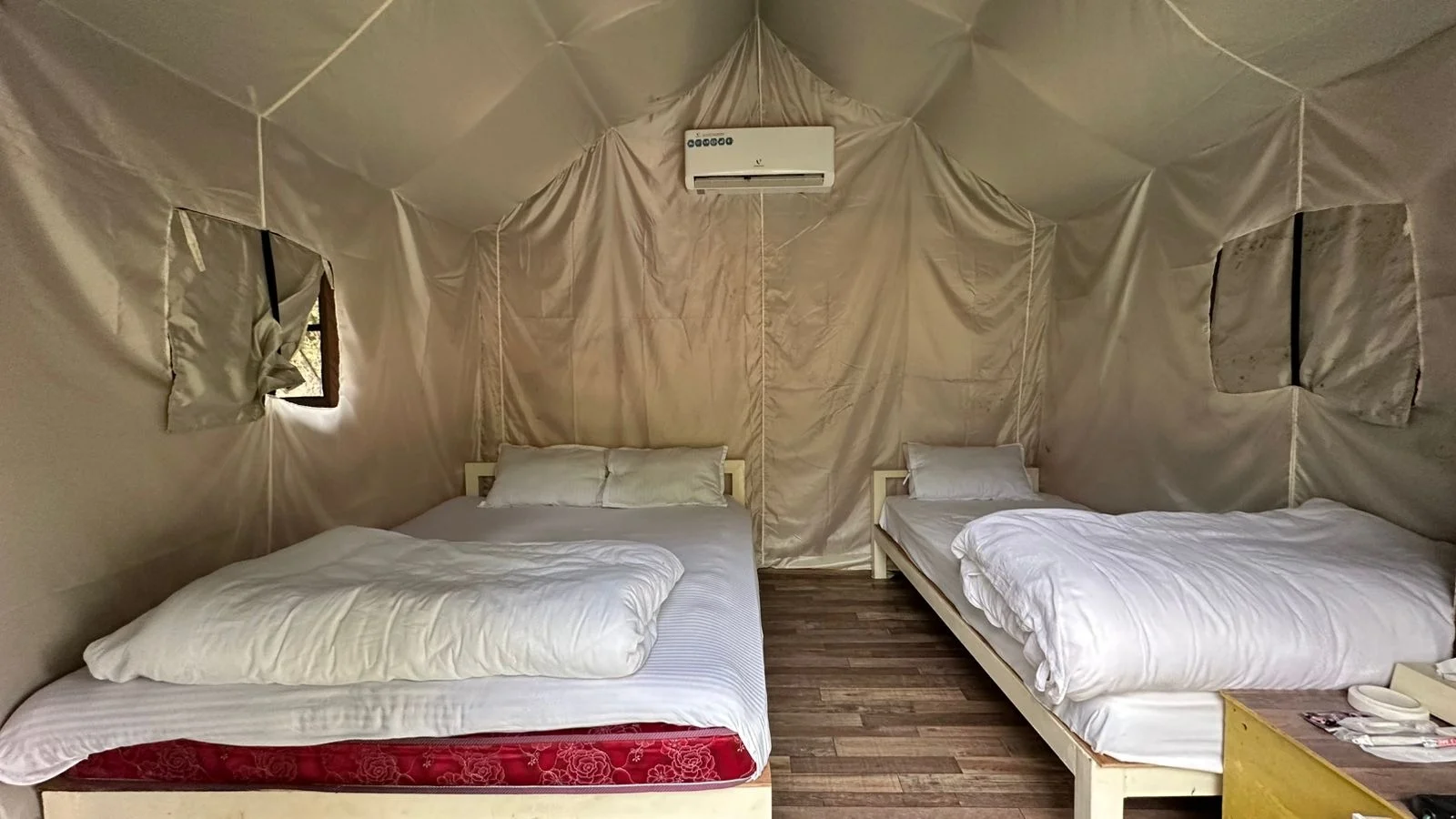 3 Sharing AC tent