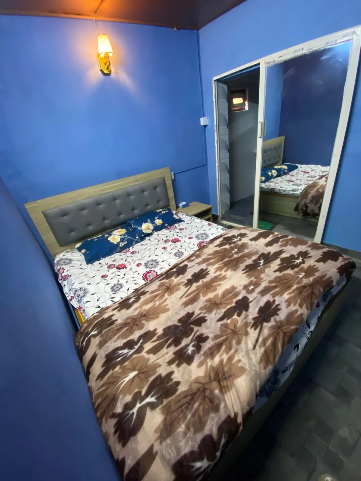 Room 1