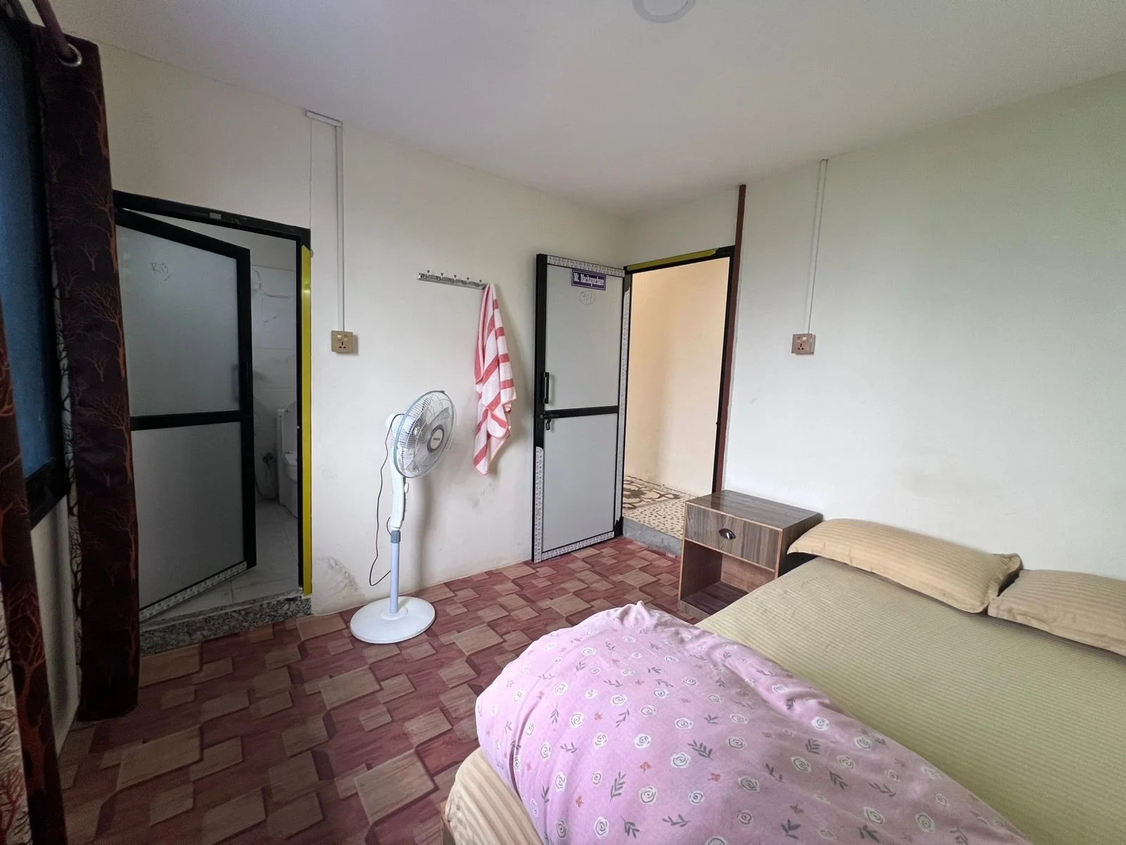 Small Group Room 