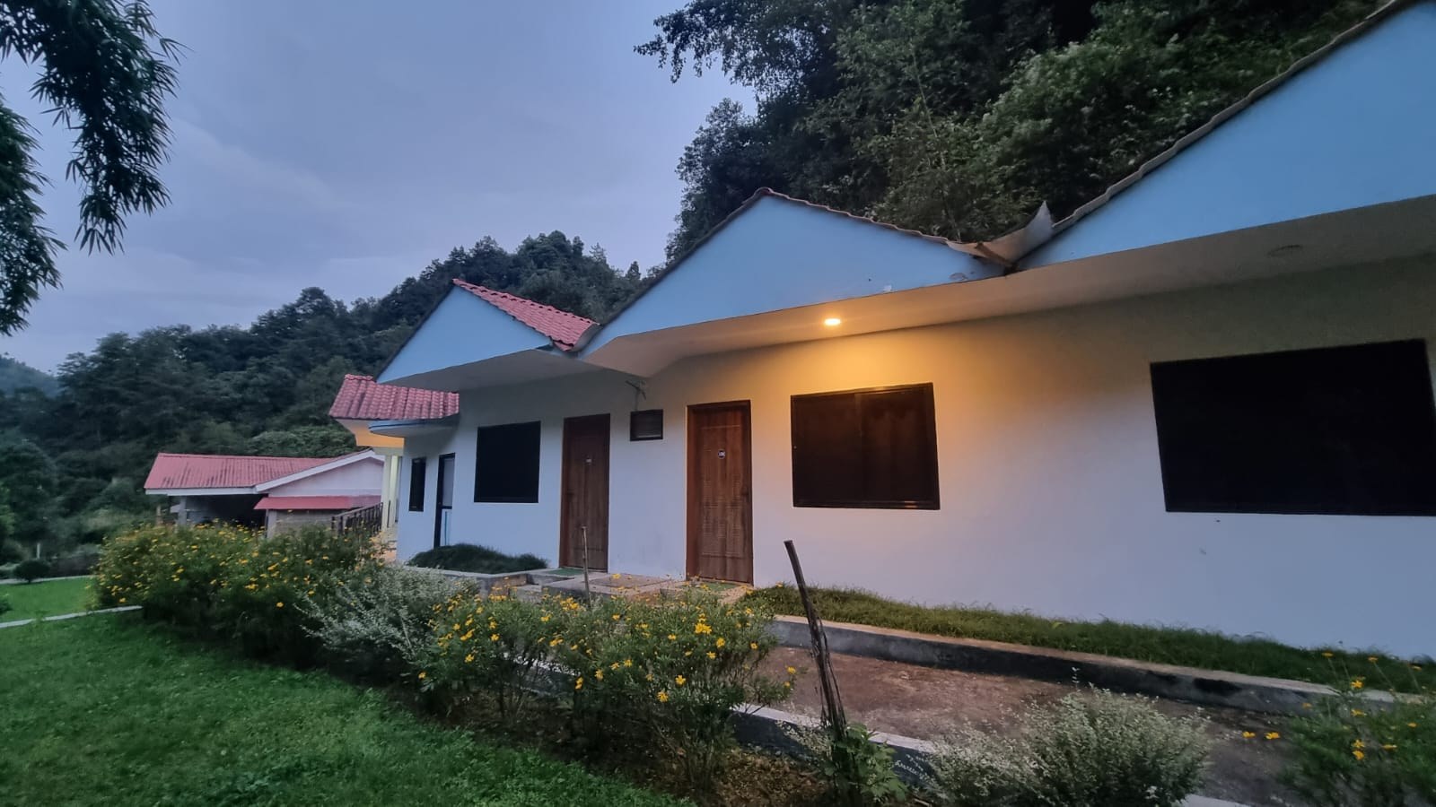 Natural & Peaceful Resort Near Suryabinayak — photo 3