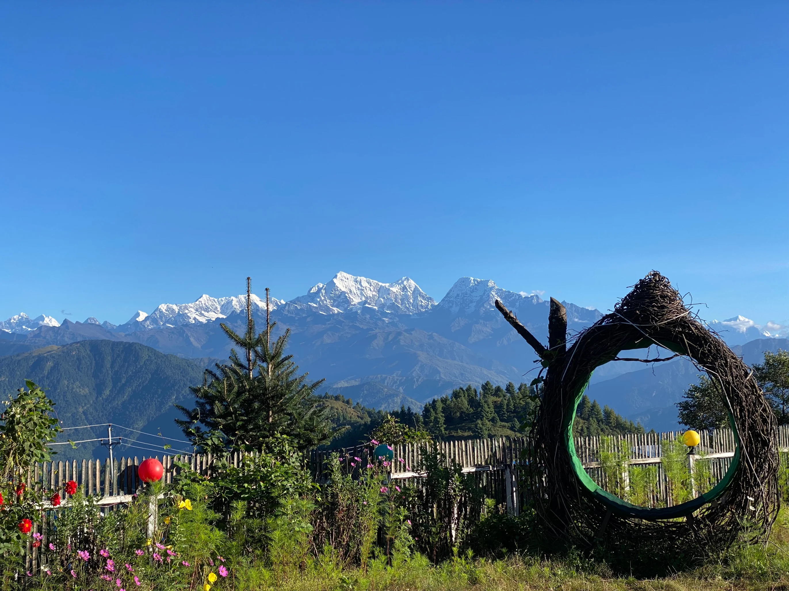 Hillstay at Pattale, Solu
