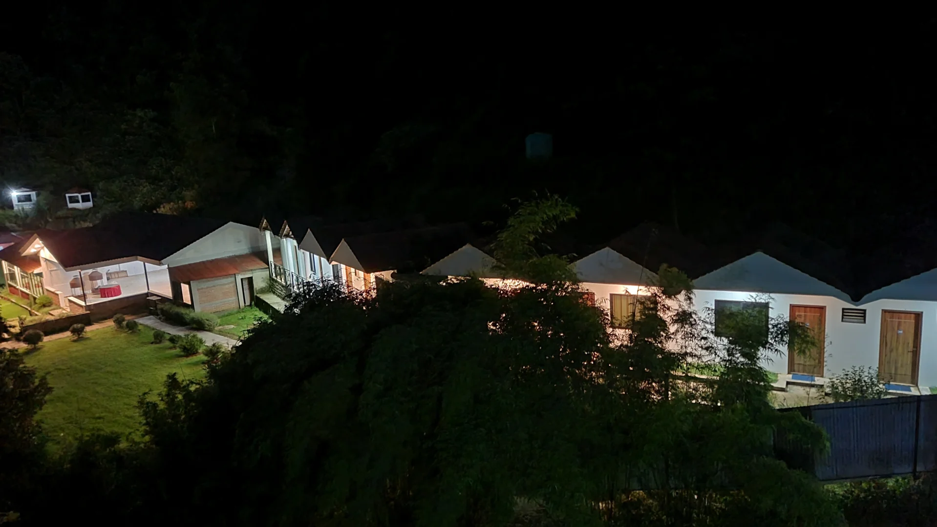 Natural & Peaceful Resort Near Suryabinayak